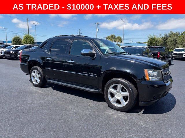 2013 CHEVROLET Avalanche