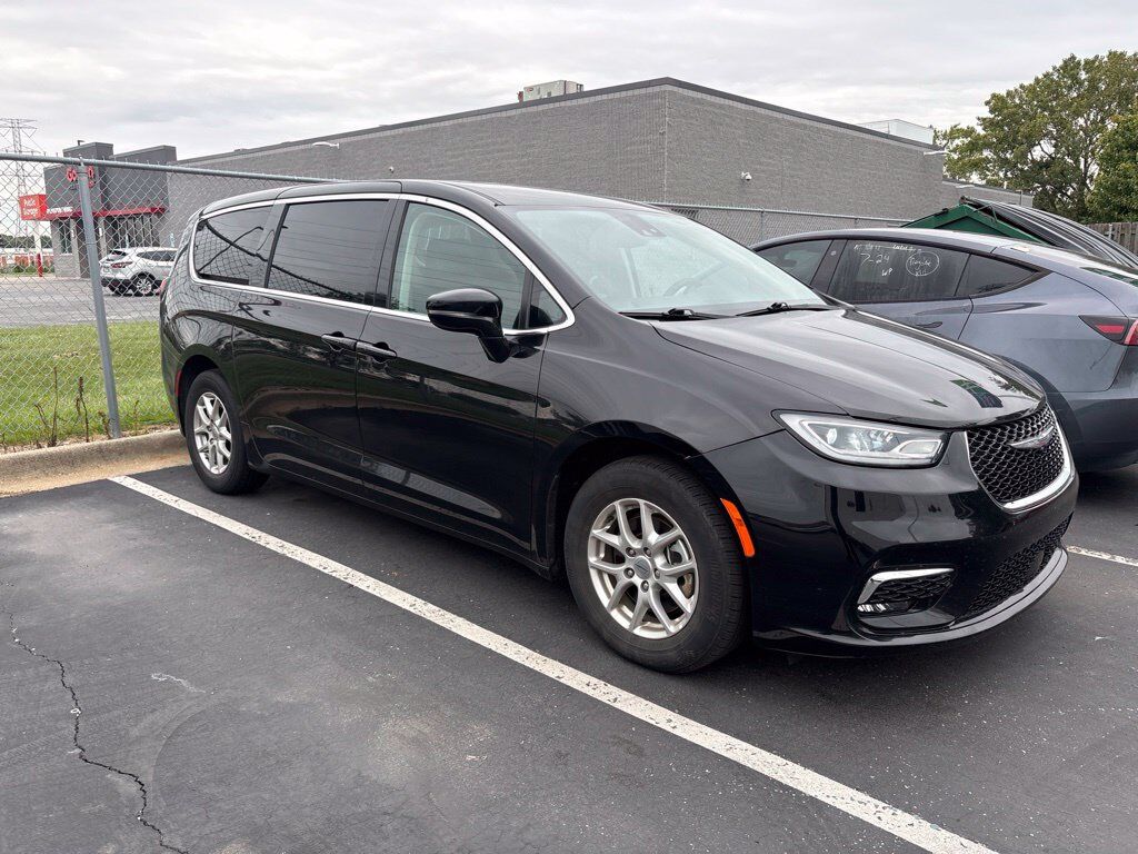 2024 CHRYSLER Pacifica