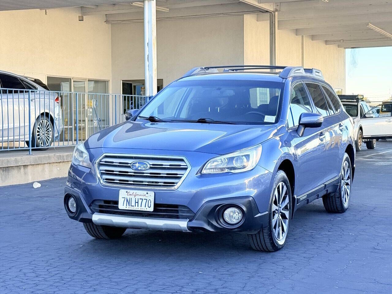 2016 SUBARU Outback