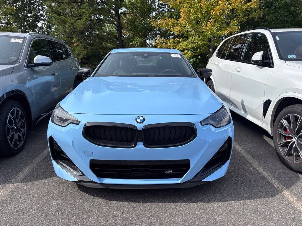 2025 BMW M240i