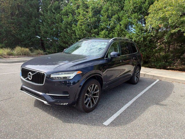 2017 VOLVO XC90