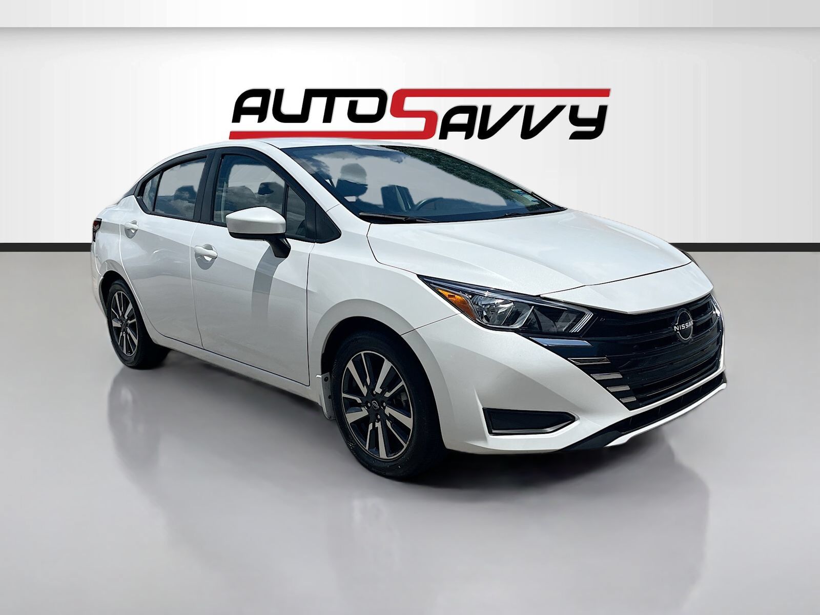 2023 NISSAN Versa