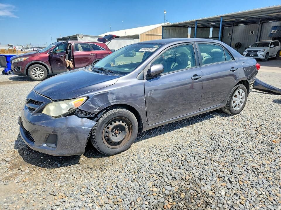 2011 TOYOTA Corolla
