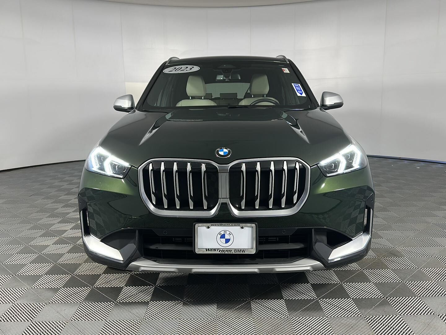 2023 BMW X1