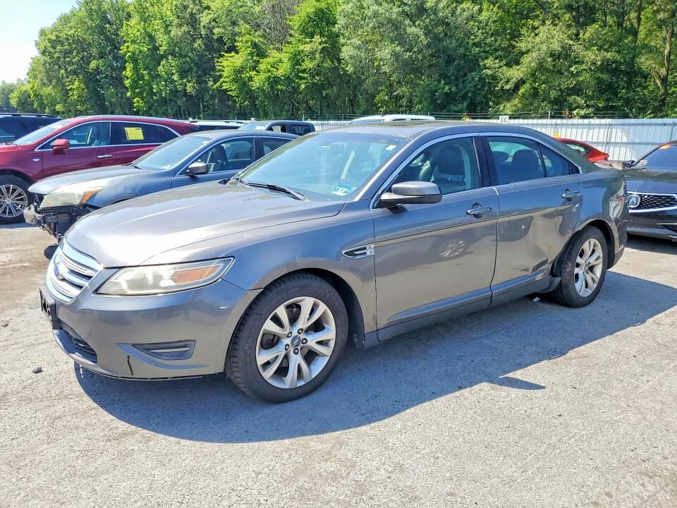2012 FORD Taurus