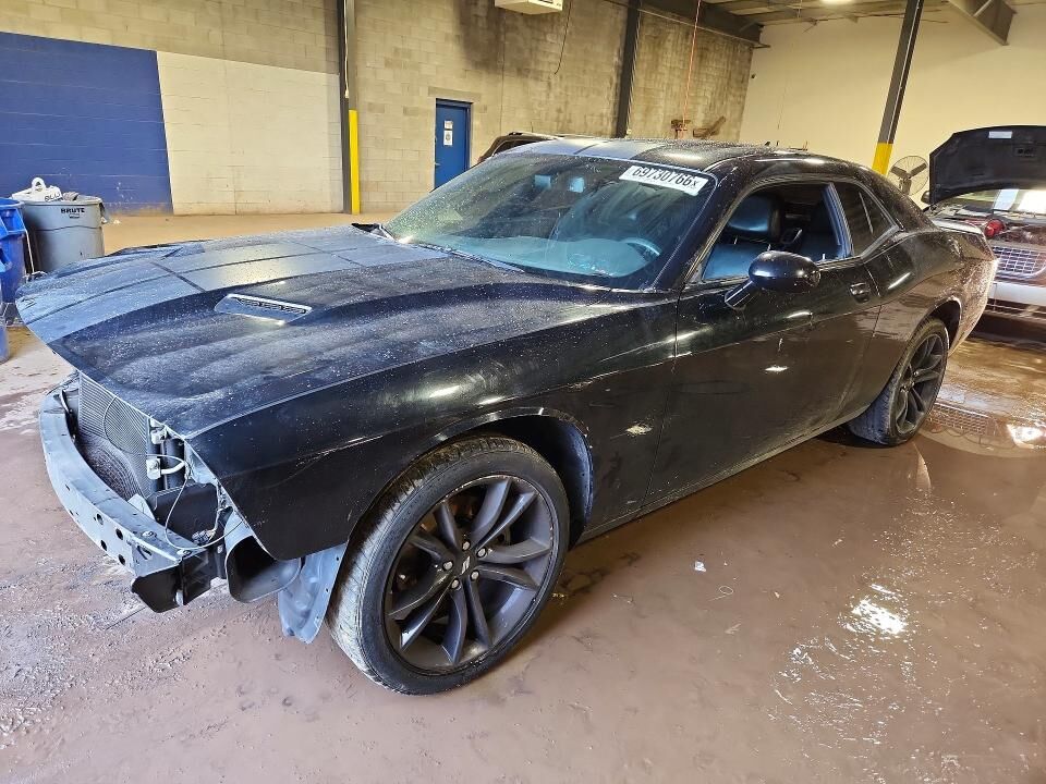 2017 DODGE Challenger