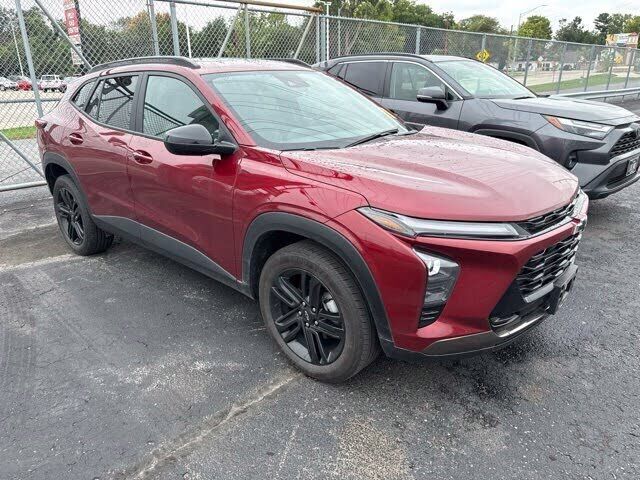 2024 CHEVROLET Trax