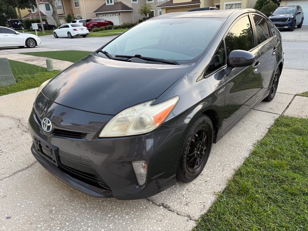 2013 TOYOTA PRIUS
