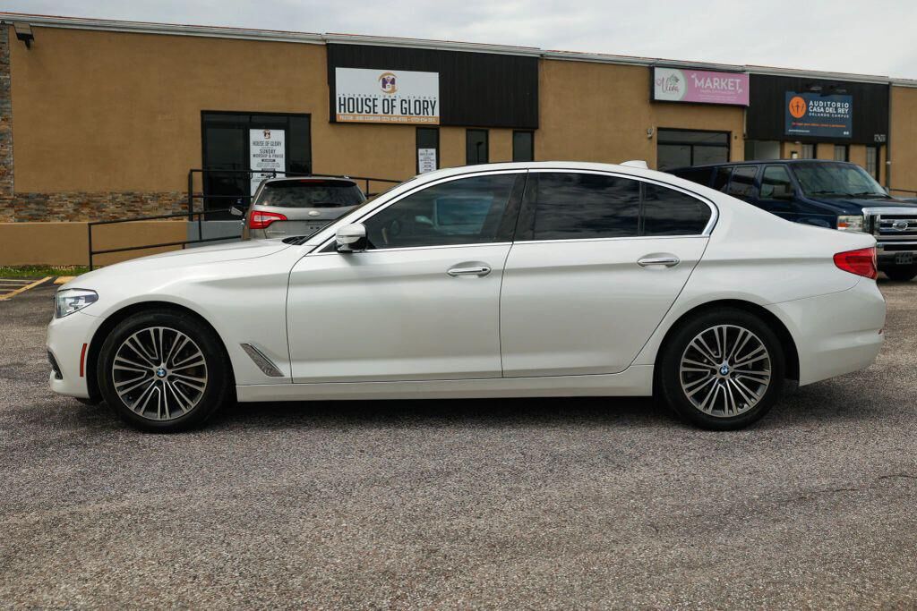 2018 BMW 530i