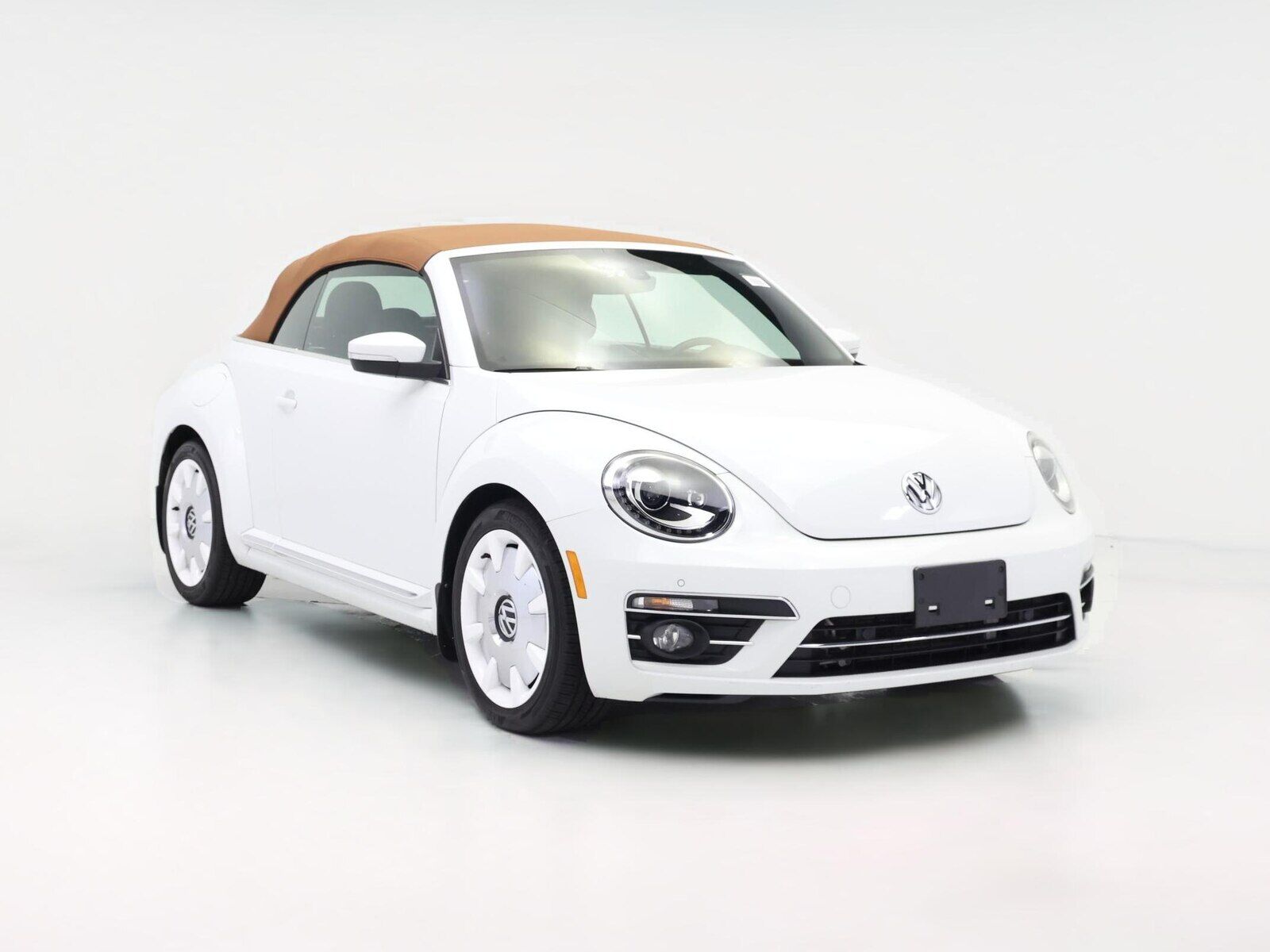 2019 VOLKSWAGEN Beetle