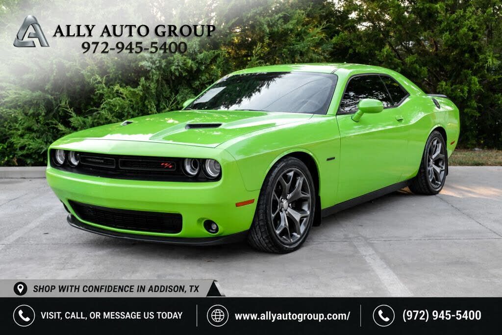2015 DODGE Challenger
