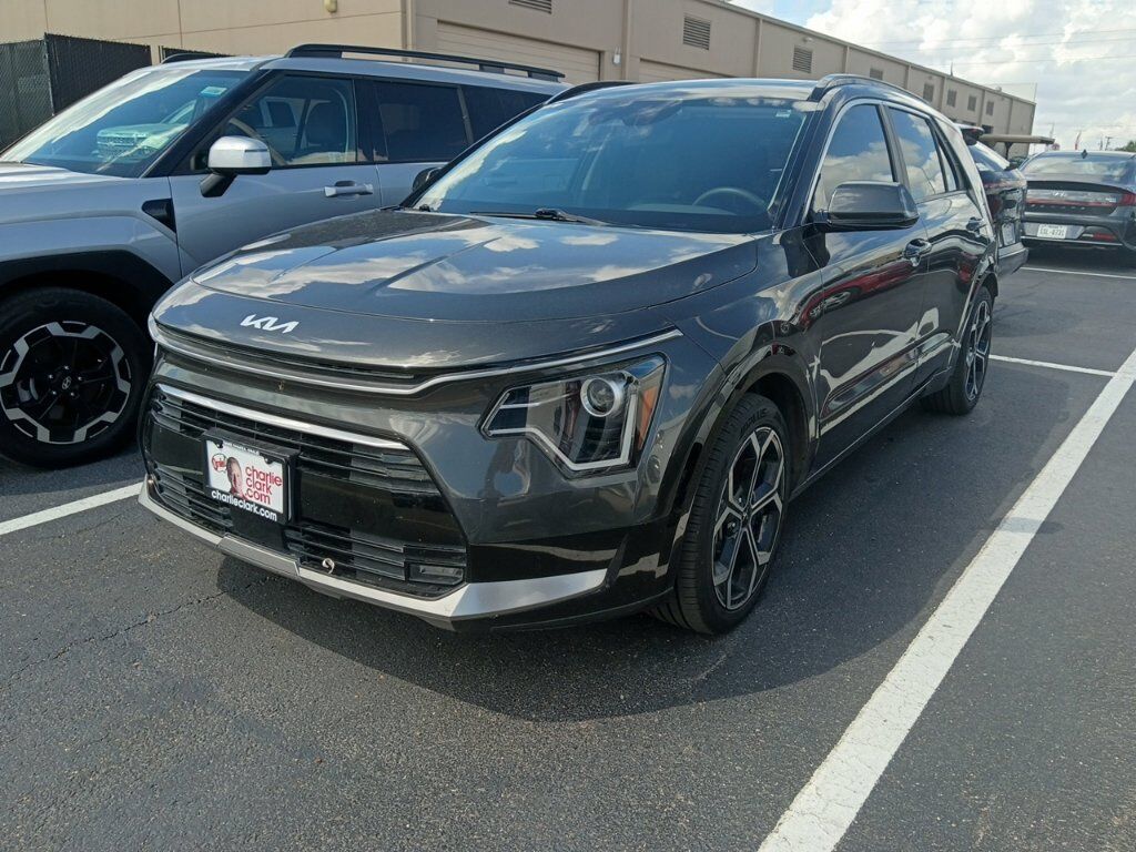 2023 KIA Niro