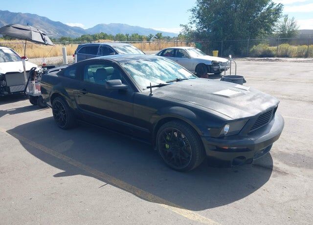 2006 FORD Mustang