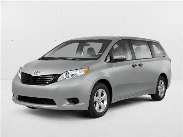 2011 TOYOTA Sienna