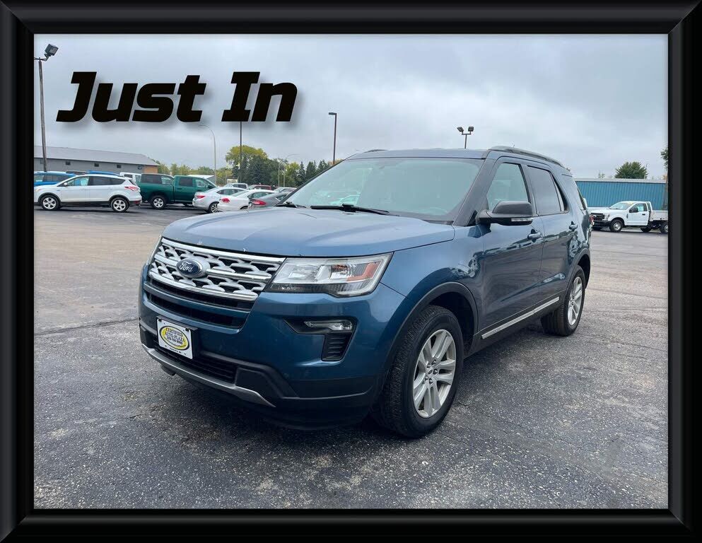 2019 FORD Explorer