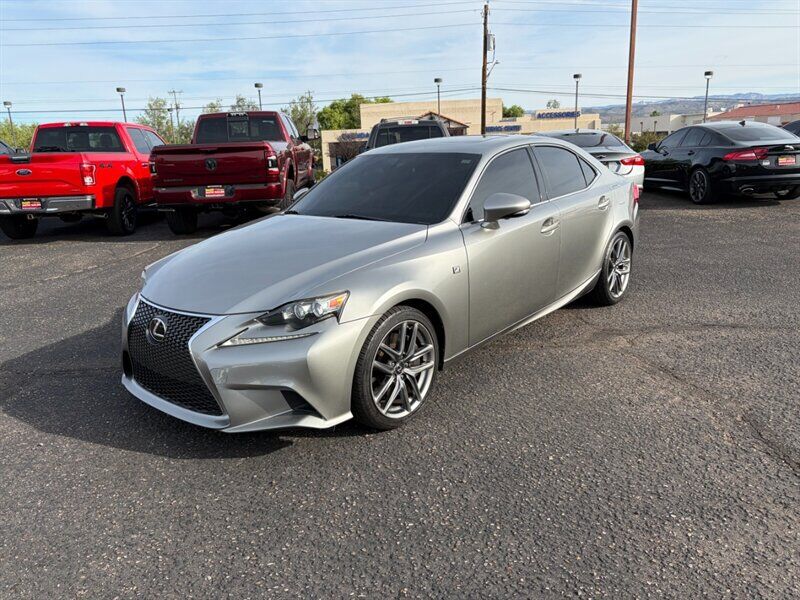2016 LEXUS IS