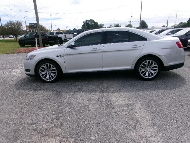 2015 FORD Taurus