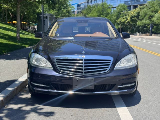 2010 Mercedes-Benz S-Class