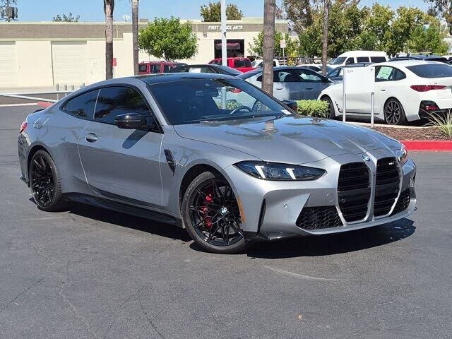 2025 BMW M4