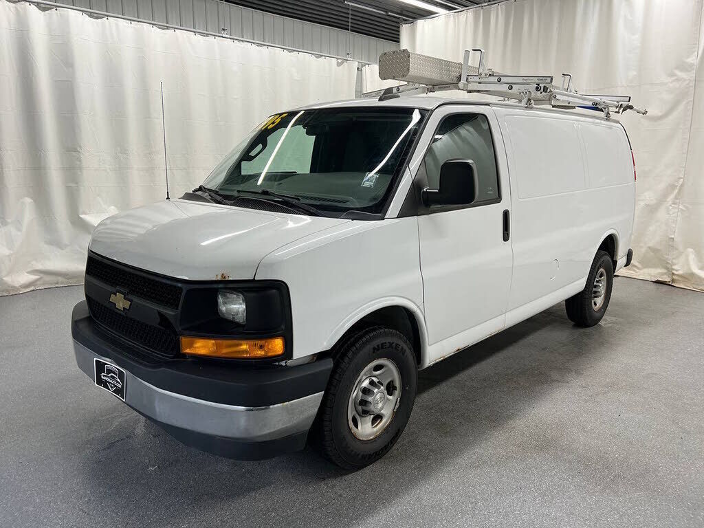 2017 CHEVROLET Express