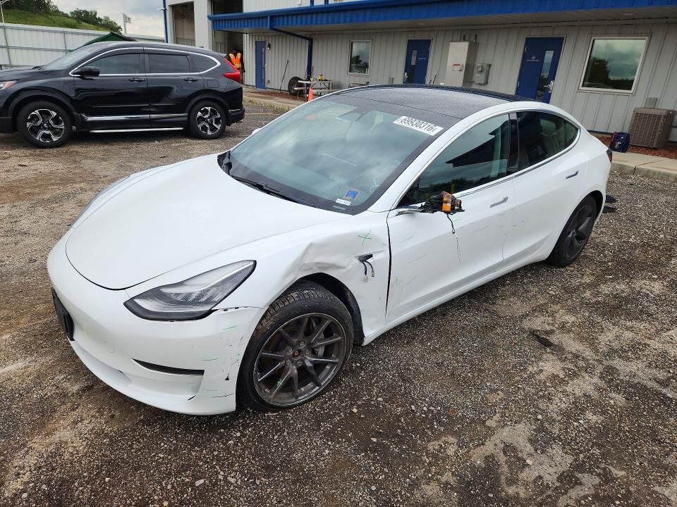 2019 TESLA Model 3