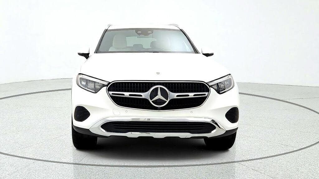 2025 Mercedes-Benz GLC-Class