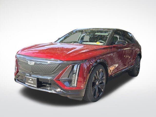 2024 CADILLAC Lyriq
