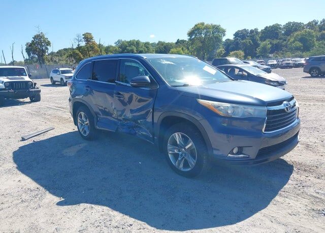 2014 TOYOTA Highlander