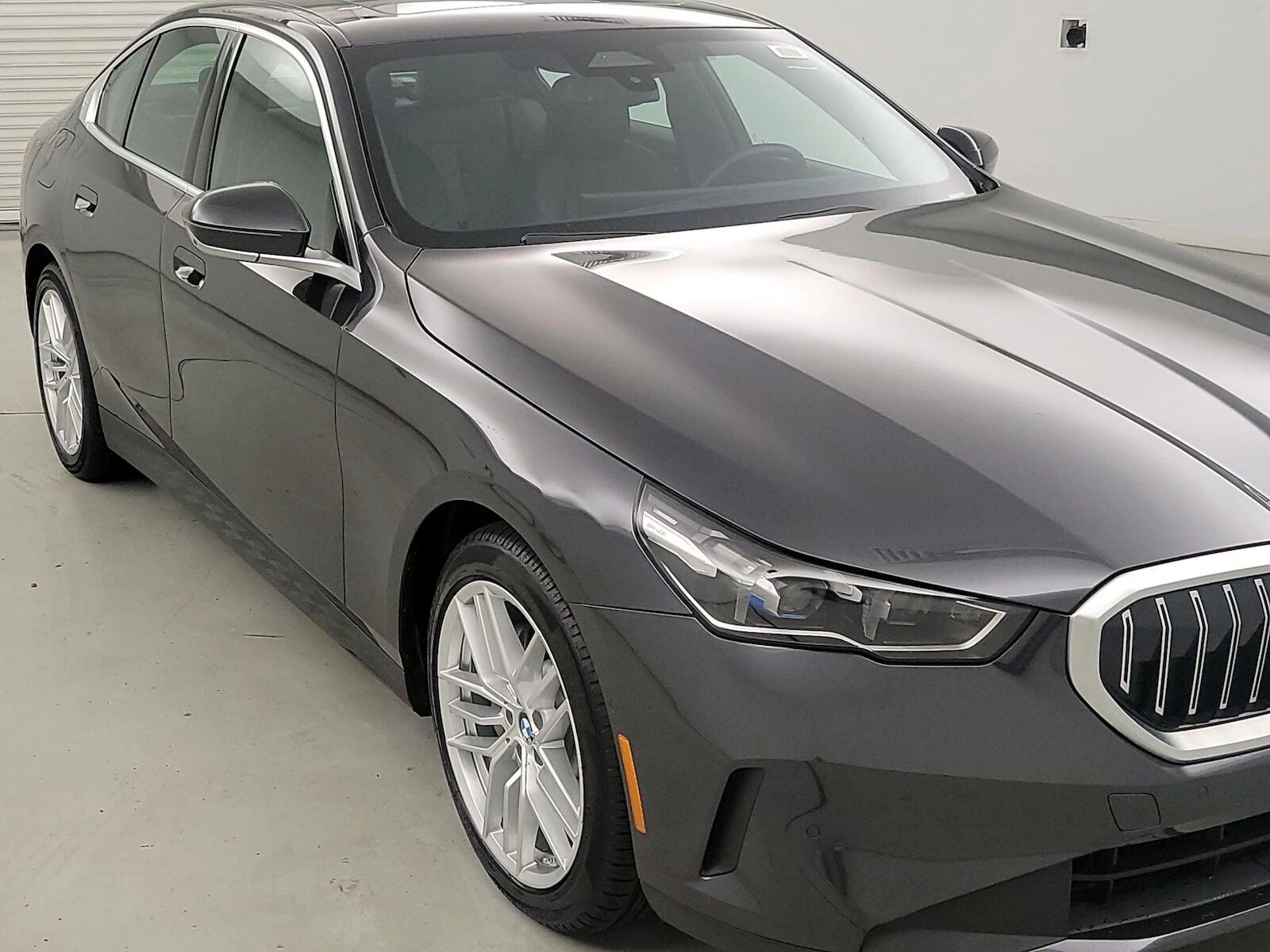 2025 BMW 530i