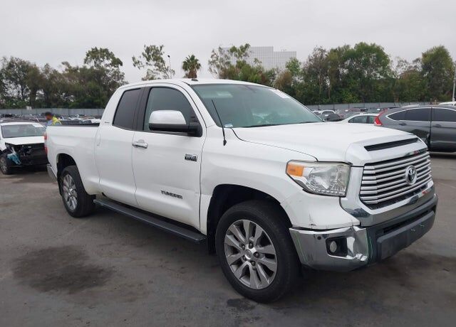 2015 TOYOTA Tundra