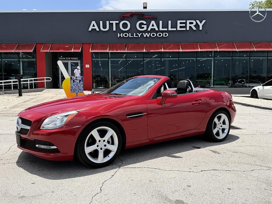 2014 MERCEDES-BENZ SLK-Class