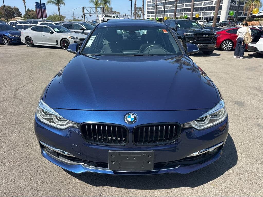 2018 BMW 330e