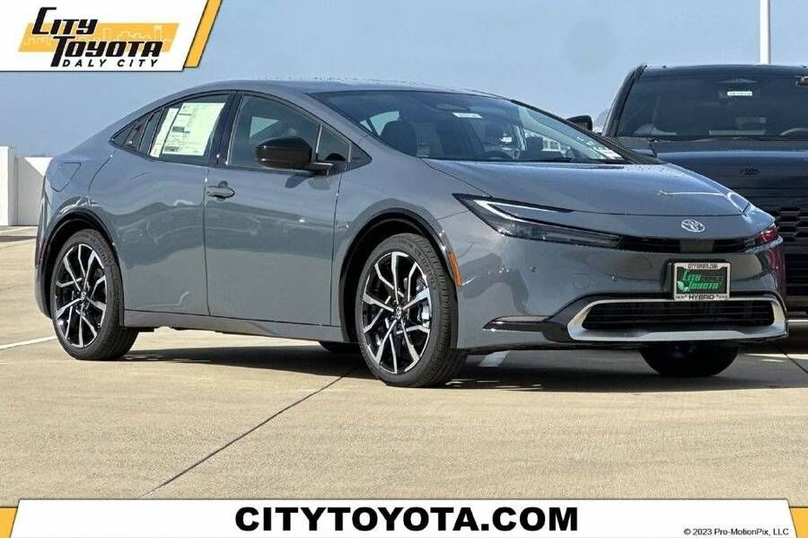 2027 TOYOTA Prius