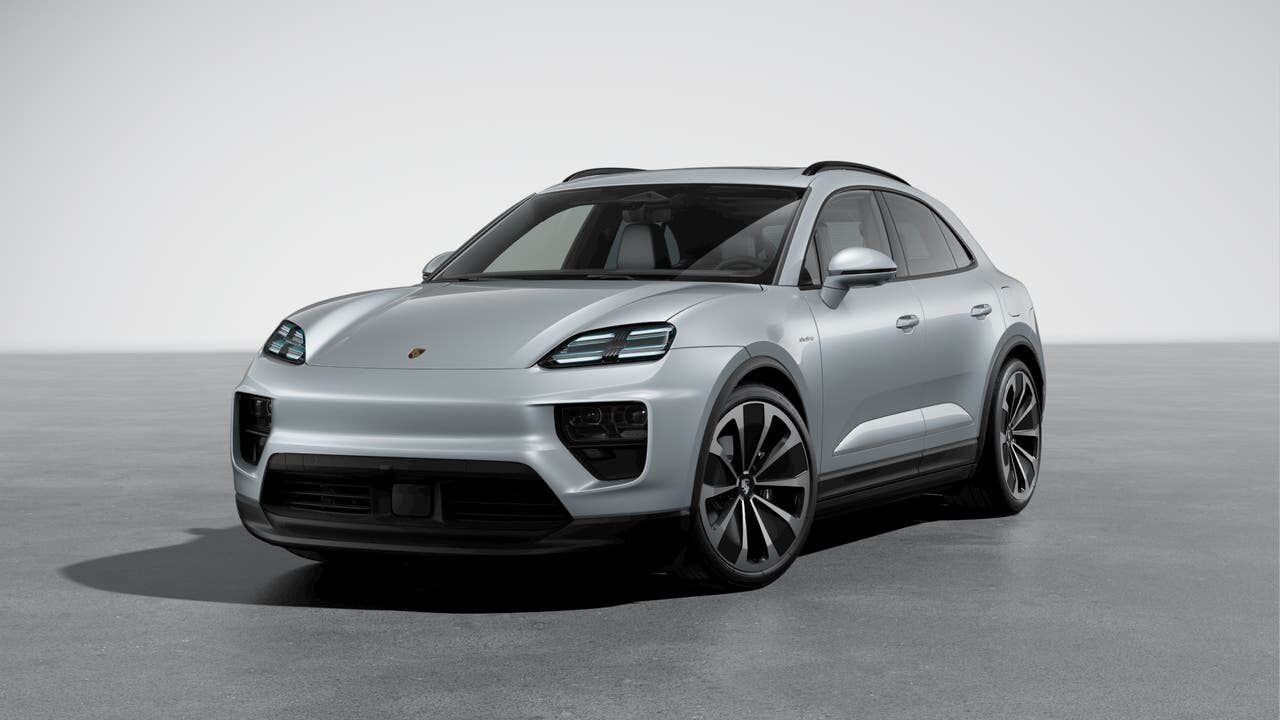2026 PORSCHE Macan