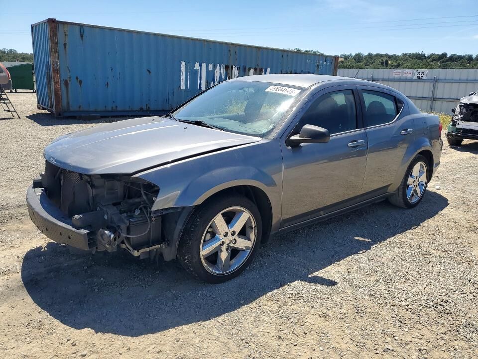 2013 DODGE Avenger