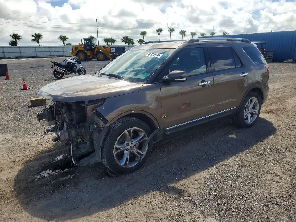 2015 FORD Explorer