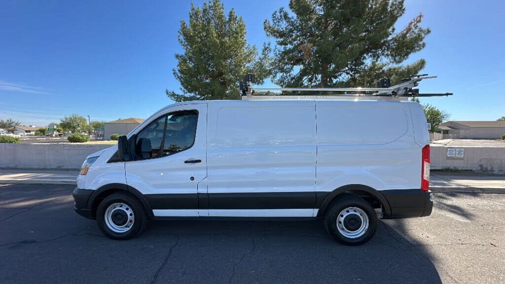 2021 FORD Transit