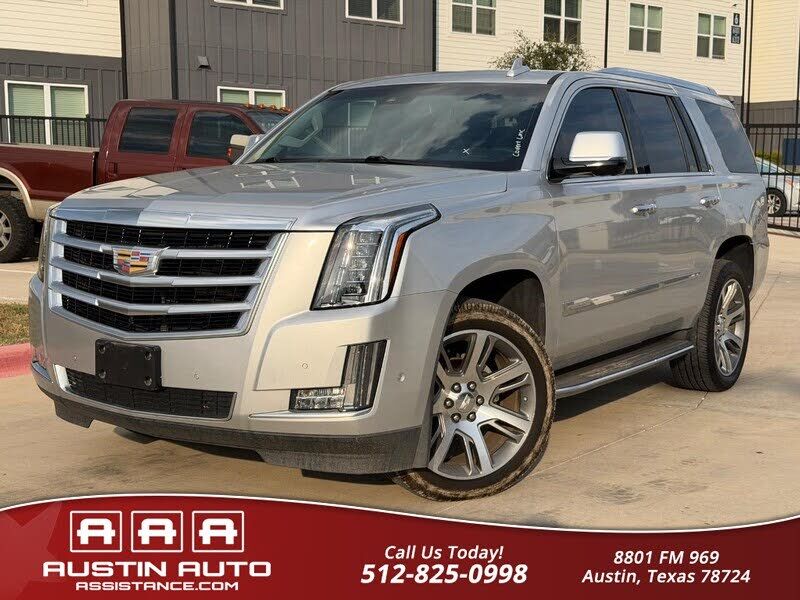 2017 CADILLAC Escalade