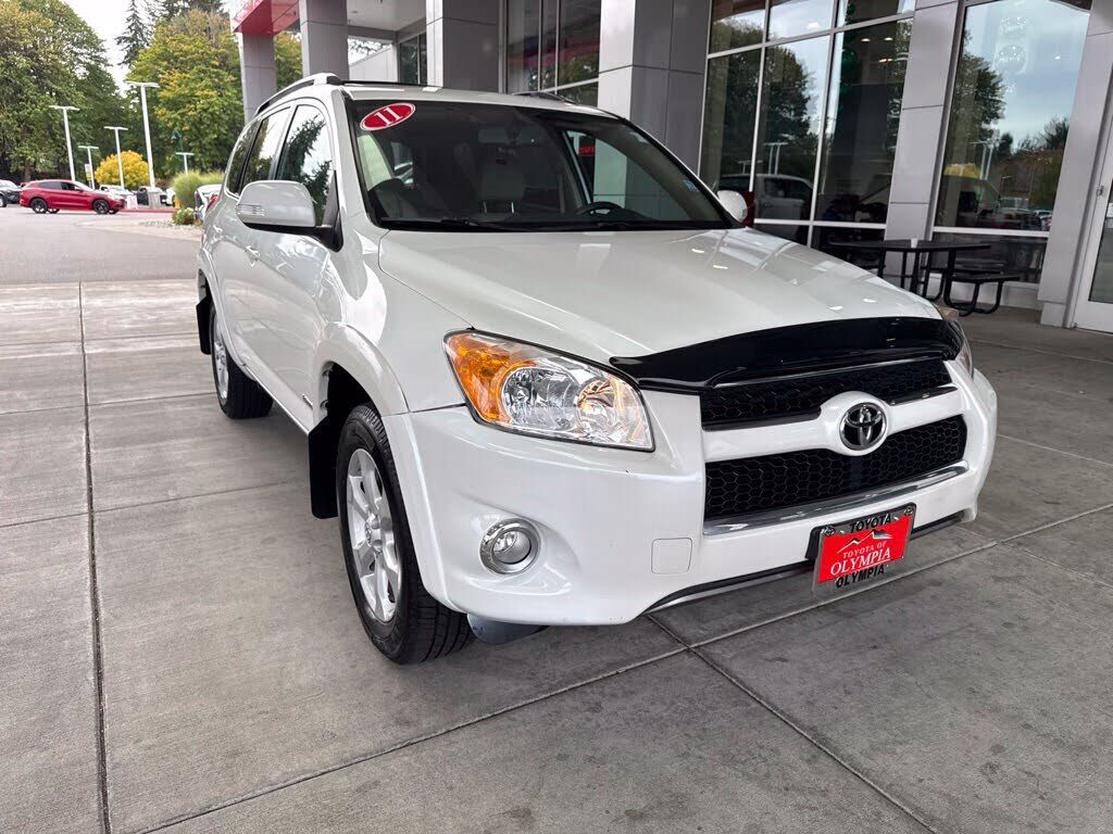 2011 TOYOTA RAV4