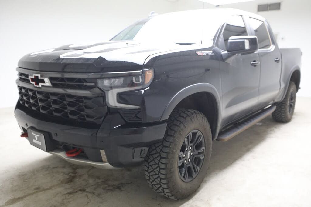 2025 CHEVROLET Silverado