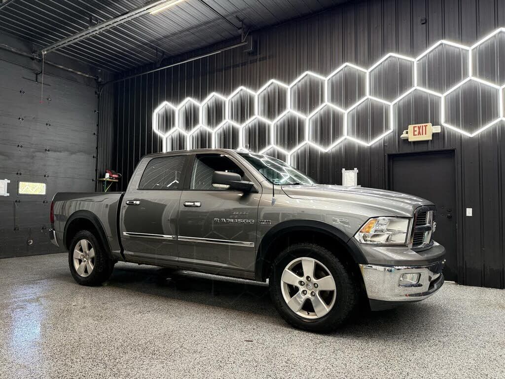 2012 DODGE Ram