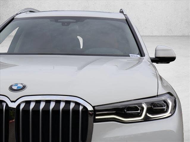 2022 BMW X7