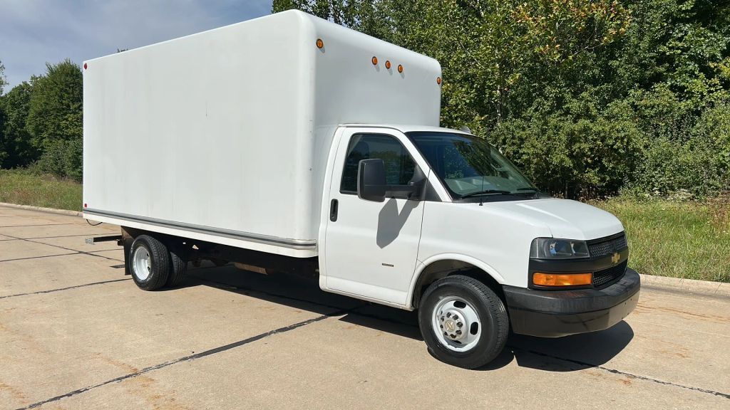 2019 CHEVROLET Express