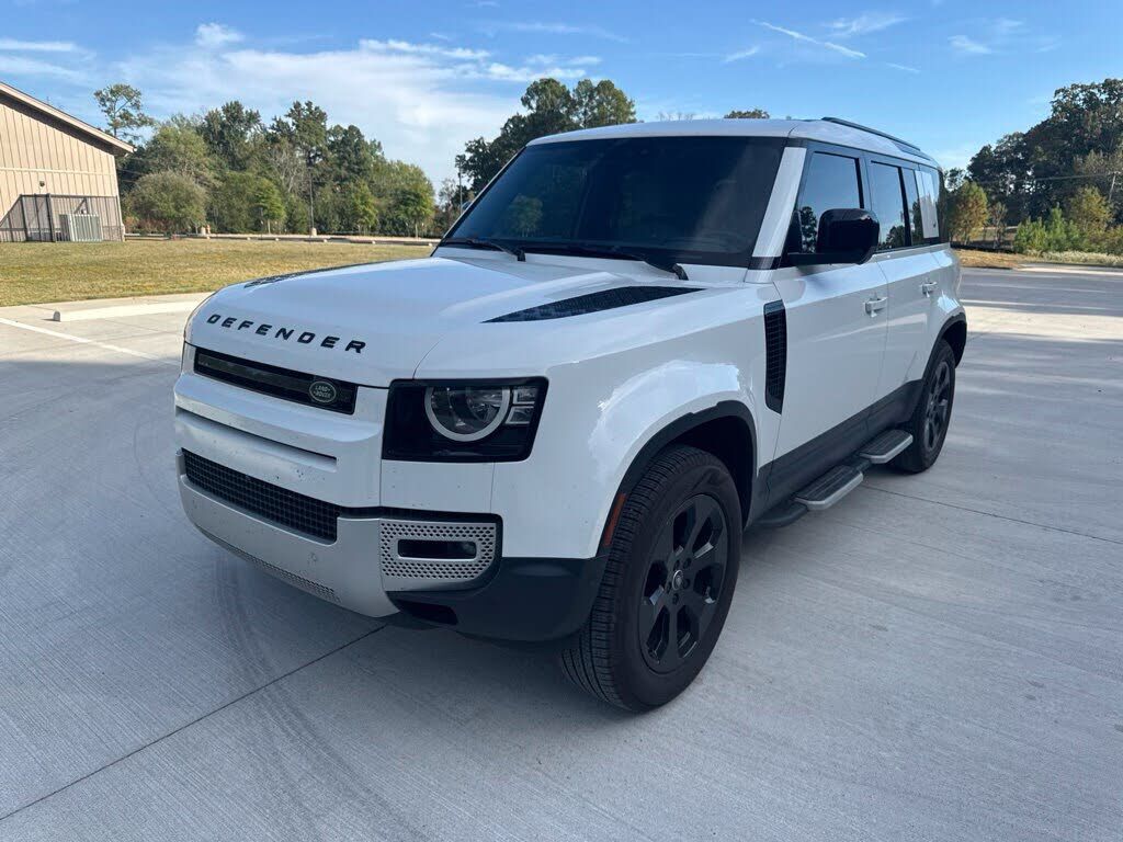 2023 LAND ROVER Defender