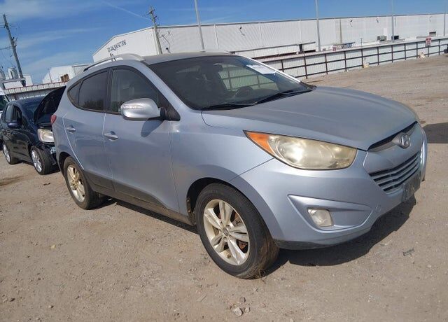 2013 HYUNDAI Tucson