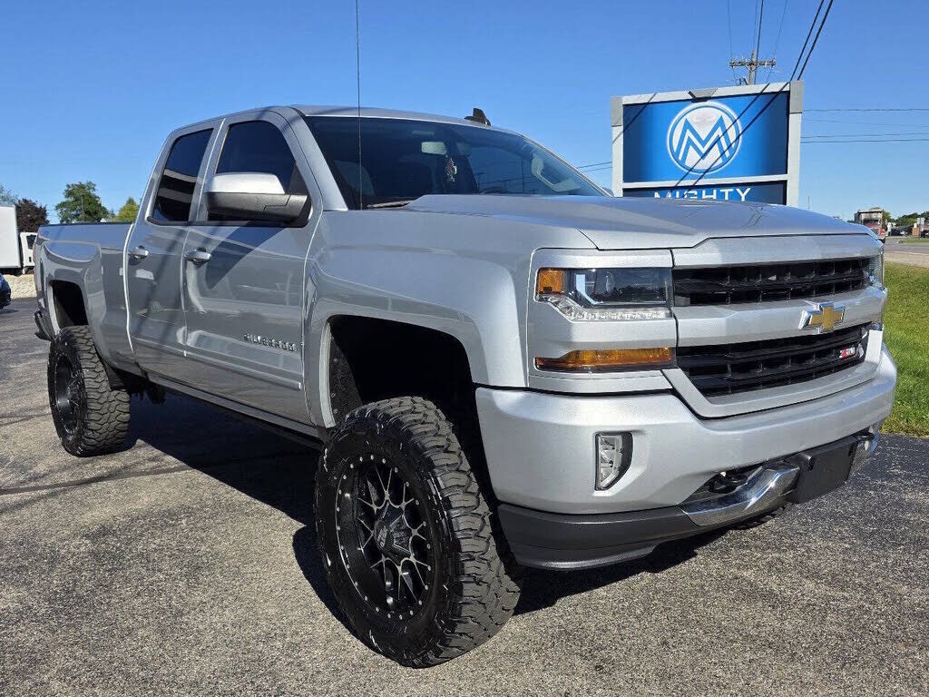 2017 CHEVROLET Silverado