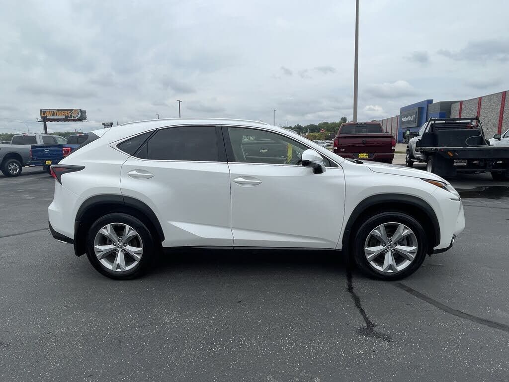 2017 LEXUS NX