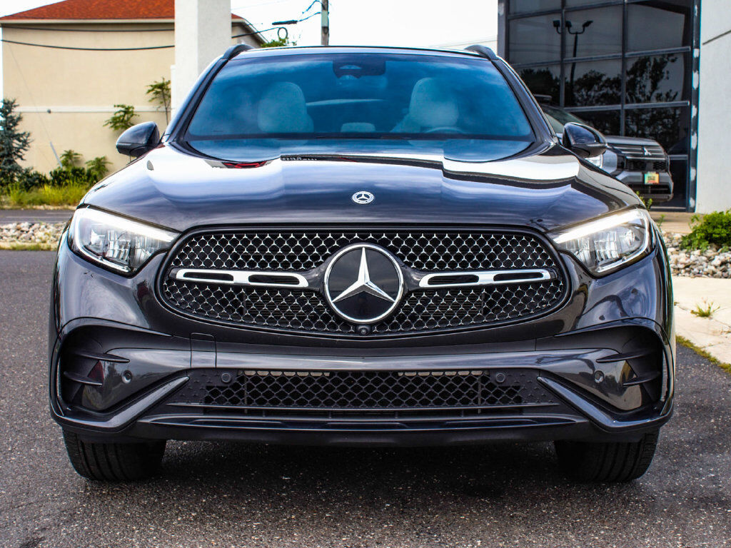 2025 Mercedes-Benz GLC-Class