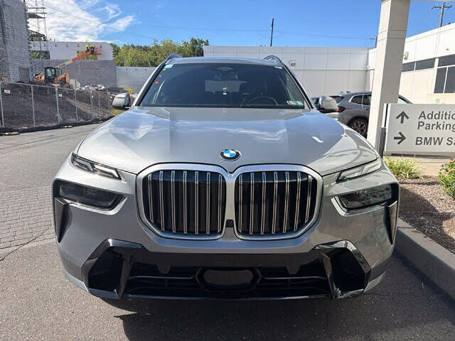2024 BMW X7