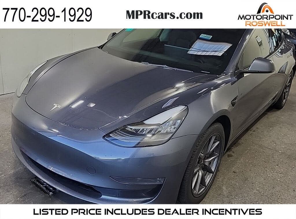 2022 TESLA Model 3
